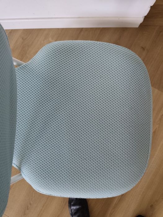 Dziecięce krzesło biurowe obrotowe vimund Ikea