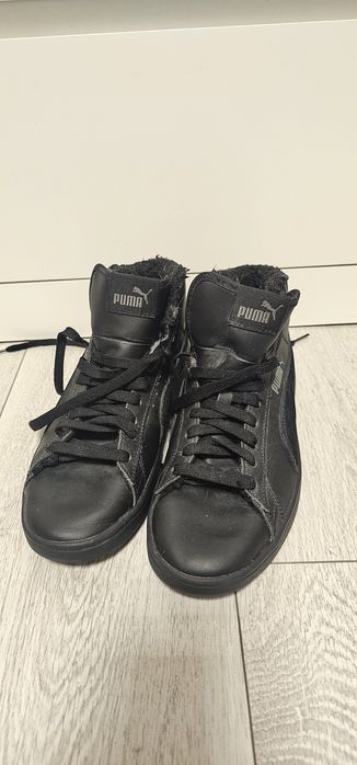 Buty PUMA rozmiar 39 wkładka 25cm używane ocieplane