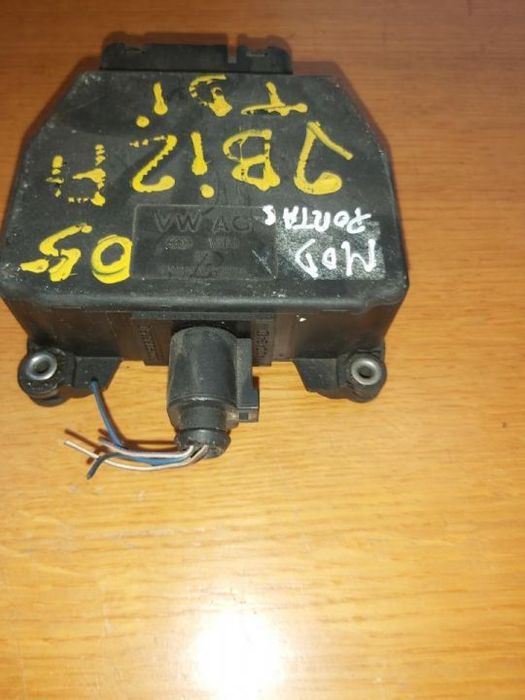 Modulo Centralina Vacuo Vw Audi Seat Skoda  Ref: 6q0906625 c