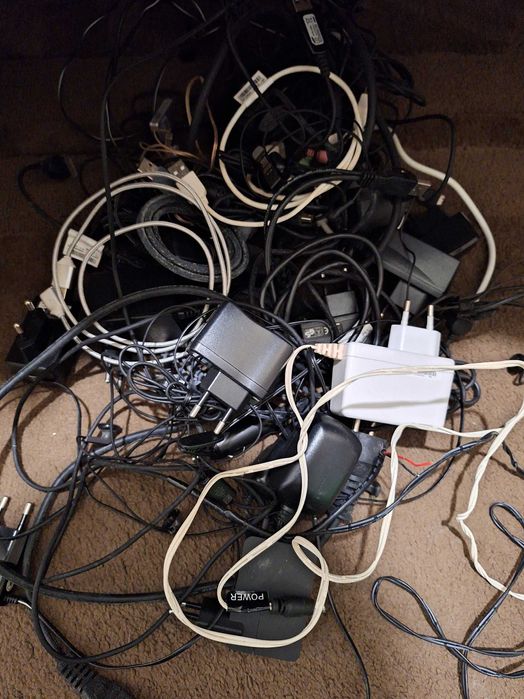 telemóveis avariado material eletrónico