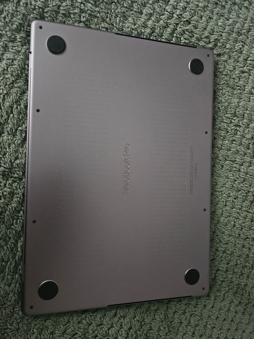 MacBook Pro M1 2021 14"