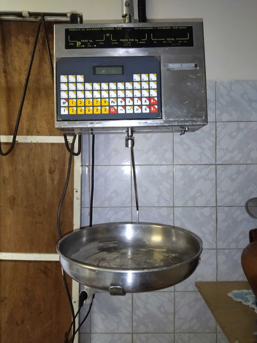 Balança suspensa MEDINES