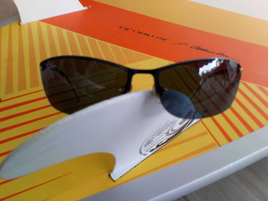 Conjunto júnior de óculos de sol Rayban + Chapéu GD