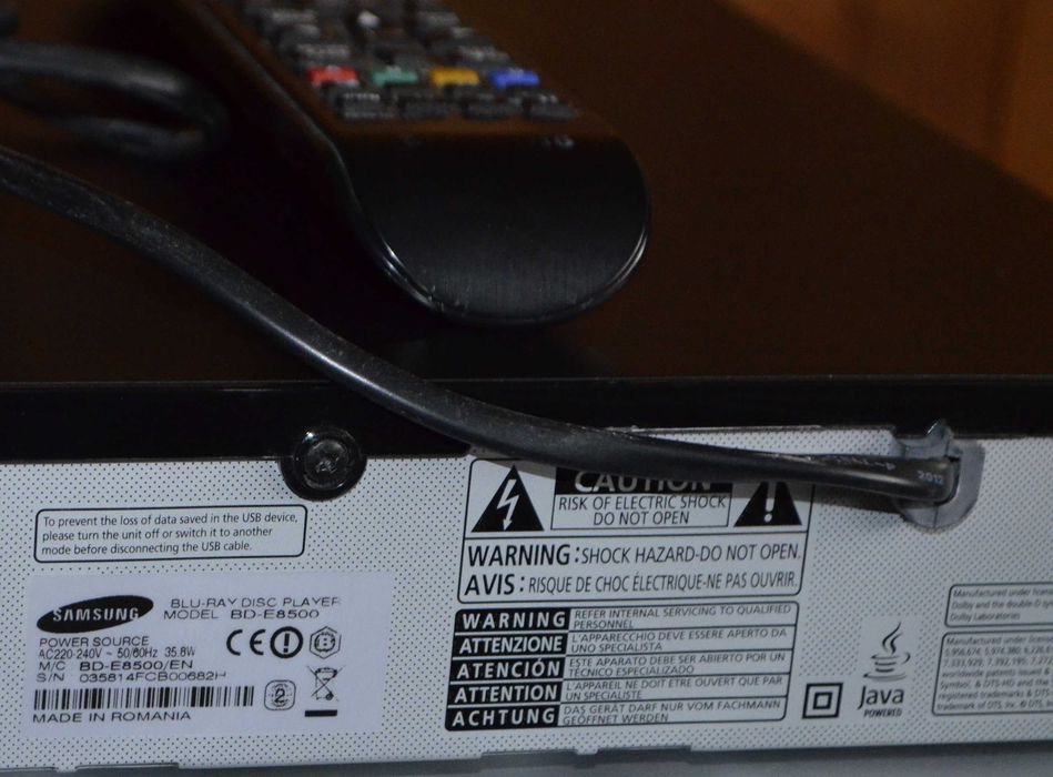 Samsung BD-E8500 3D Smart Odtwarzacz PVR/Blu-ray z HDD 500Gb + Pilot