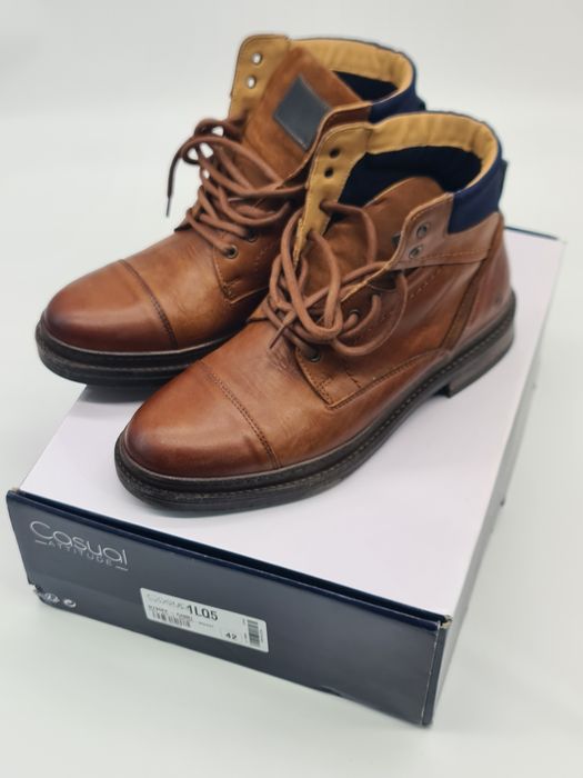 Botas homem CASUAL tamanho 42