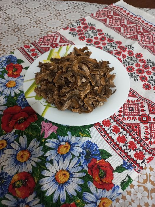 Продаються перегородки грецького горіха 150гр за кг