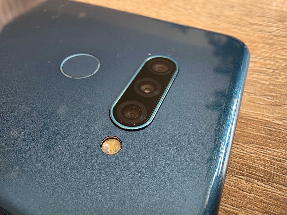 LG K50S – stan dobry, w pełni sprawny