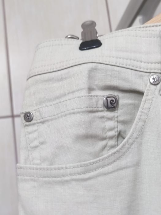Spodnie M męskie marki Pierre Cardin z linii Jeans, model z grupy Ahle