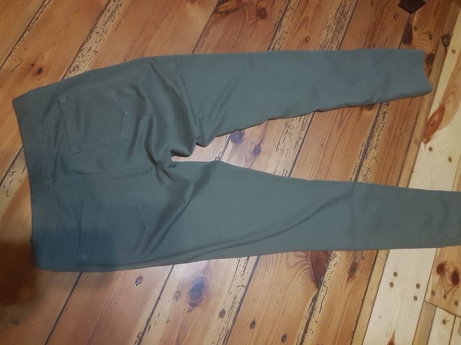 Spodnie z laycrą oliwkowe