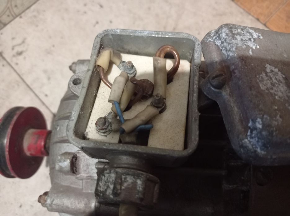 Електро двигун мотор