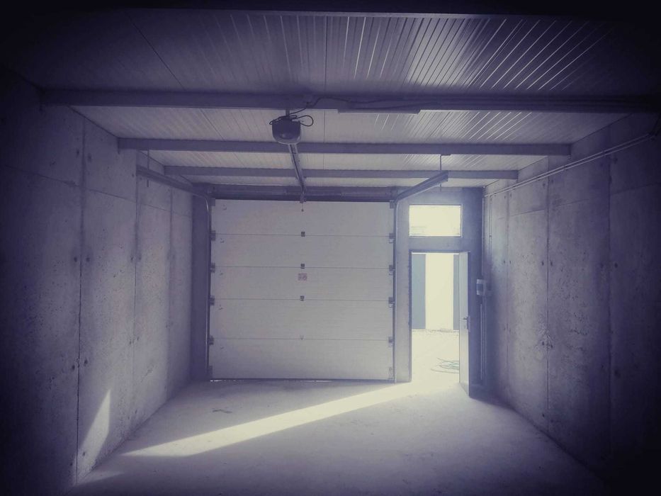 Condomínio de garagens em Torres Vedras