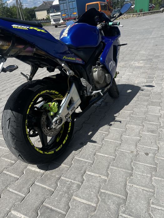 Honda cbr 600 rr