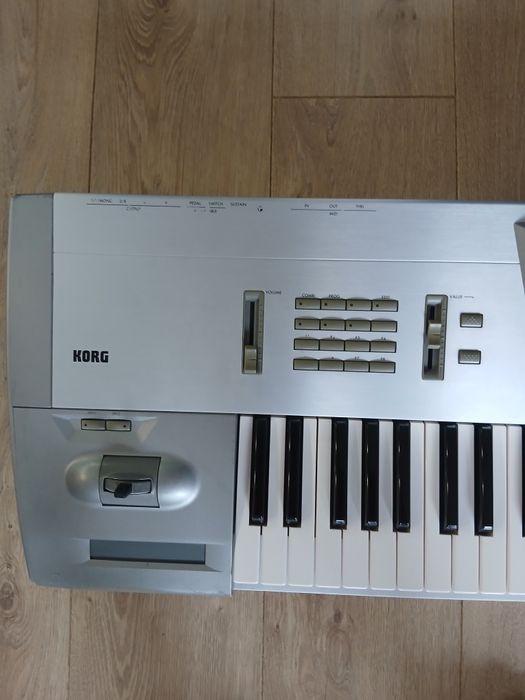 Korg Trinity Plus
