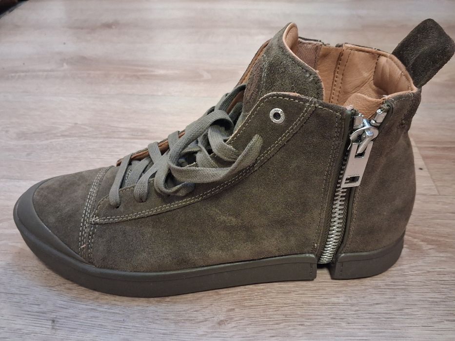 Sprzedam buty marki Diesel