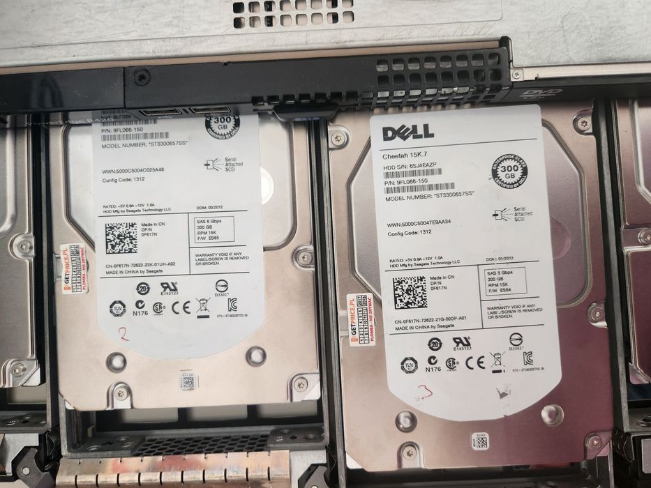 Serwer Dell R420 Xeon 2xE5-2450 Ram48GB 4x300GB