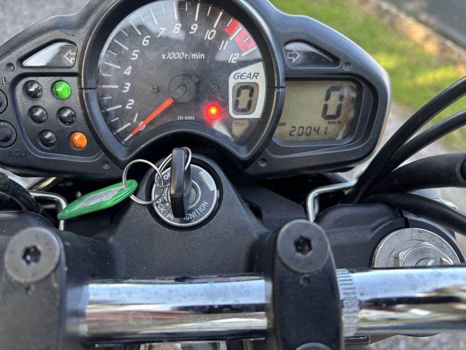 Suzuki gladius 650 na A2