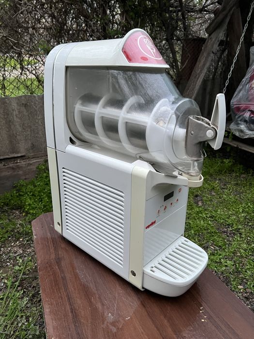 Апарат для морозива/Фрізер Ugolini MINIGEL