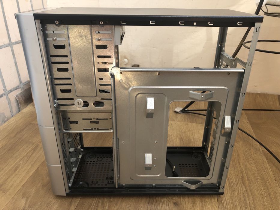 Корпуси компьютера