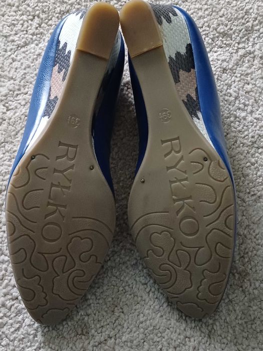 Sprzedam nowe skorzane buty Rylko na koturnie 39,5 F