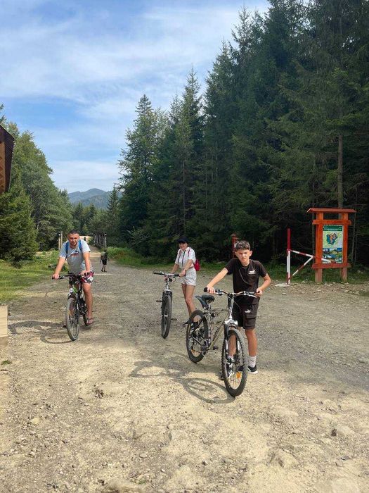 Прокат велосипедів, велопрокат в Карпатах, Стара Гута біля резиденції