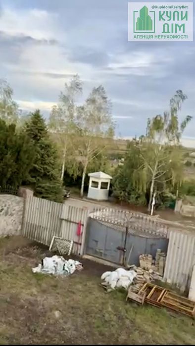 Продається великий будинок с. Соколівське