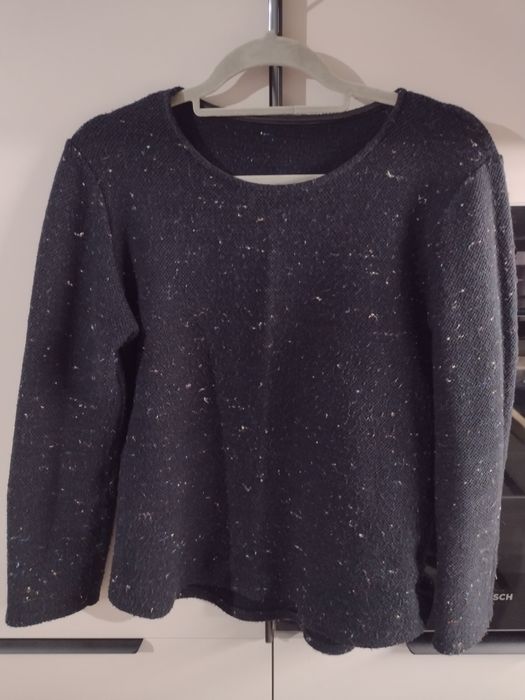 Sweter damski czarny z kolorowymi wstawkami L