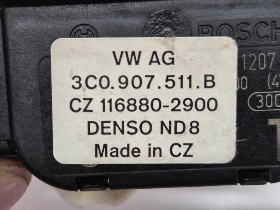 vw passat b6 silniczek nastawnik klap nagrzewnicy