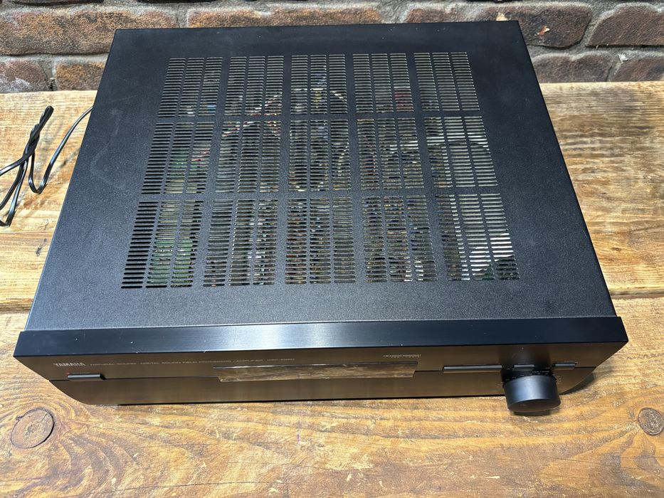 Procesor dźwięku Yamaha DSP E 580