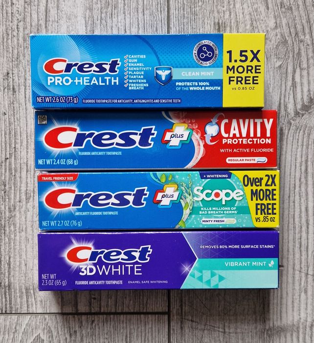 Дитяча і доросла зубна паста Crest Hello White щітка Oral Colgate