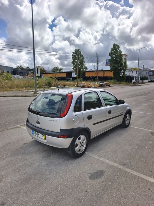 Opel Corsa 1.2 16v Poucos km