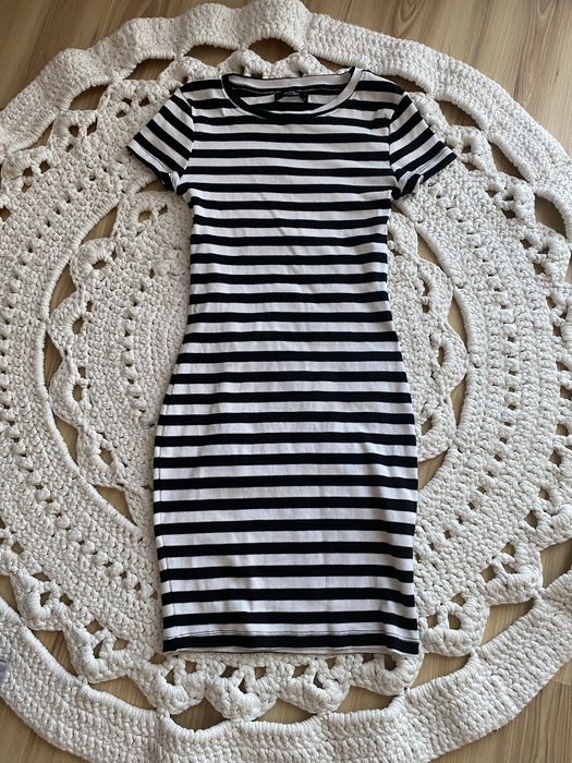 Sukienka w paski House S