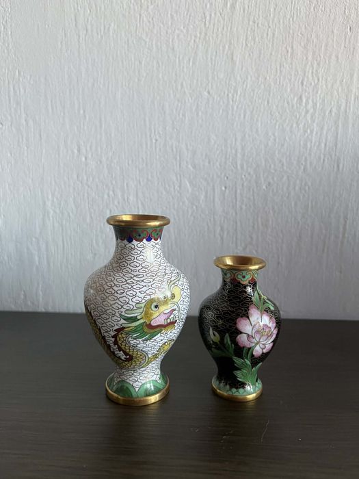 Wazony cloisonne zestaw 2 sztuki Chiny ręcznie zdobione