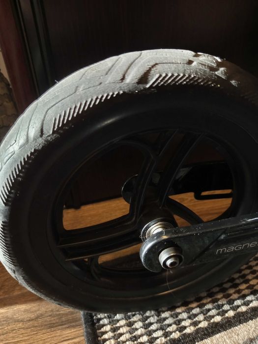 Rowerek cariboo magnesium pro