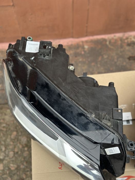 Фари права,ліва Vw Tiguan 2017-2021 USA