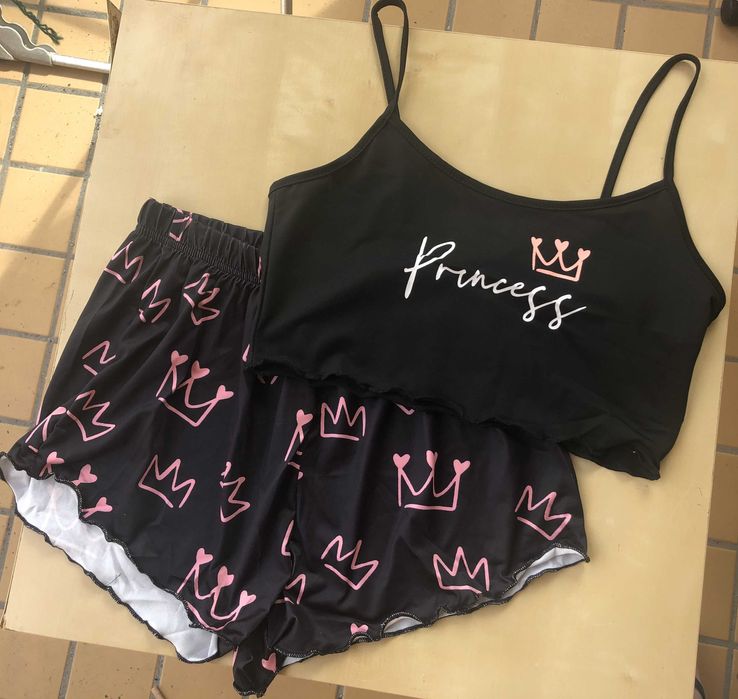 Conjunto de pijama novo 38