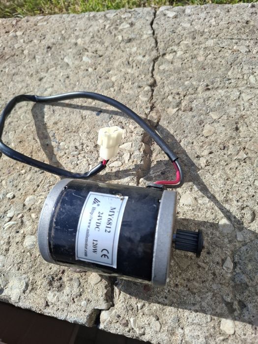 Silnik  elektryczny  24v  120 w