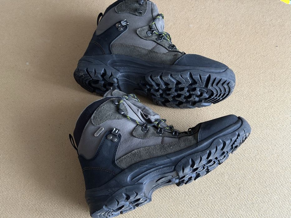 Ботінки  чоловічі 42 р.
