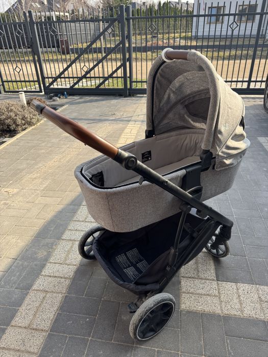 Zestaw Britax Romer gondola, siedzik samochodowy, spacerowka