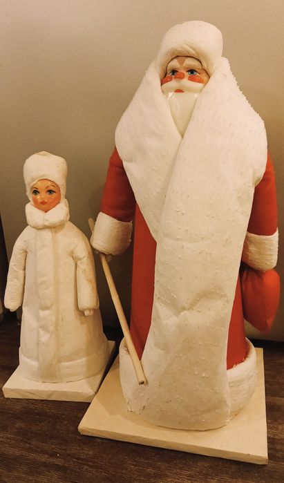 Дід Мороз та Снігуронька з 1986 року