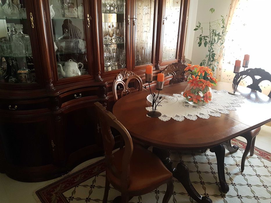 Mobília de sala de jantar - Cerejeira