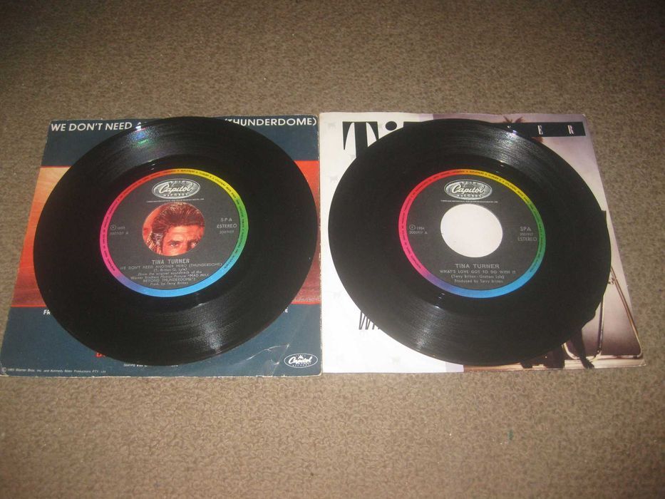 2 Discos em Vinil Single 45 rpm da Tina Turner