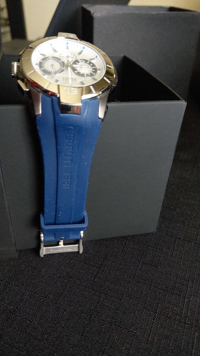 NOWY zegarek Cerruti CRA097