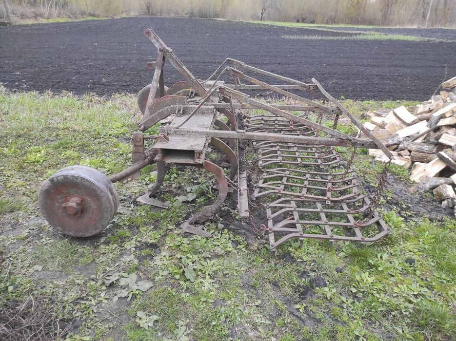 Продам культиватор