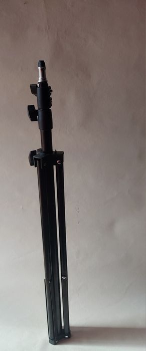 Продам Canon EOS 300D, штатиф та canon s5is