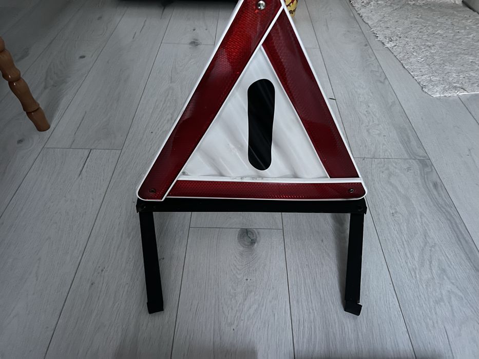 Знак аварийной остановки 3 шт