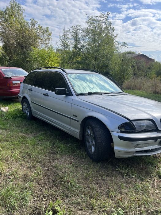 Bmw e46 2.0  2001