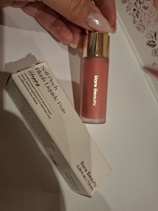 Rare Beauty Soft Pinch Liquid Blush - Happy
