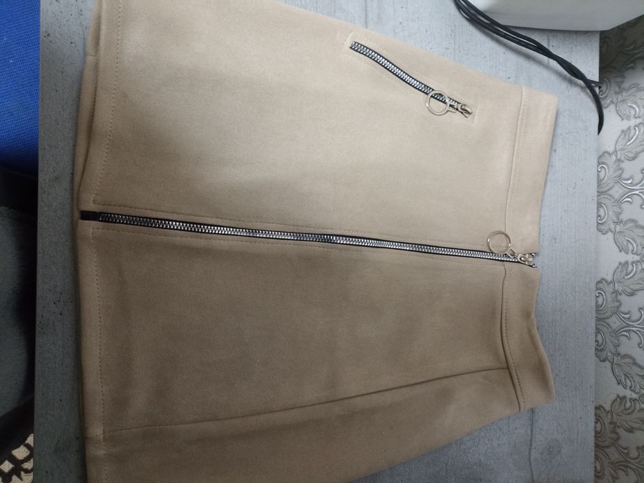 Спідниця жіноча m