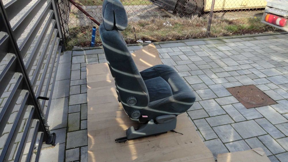 FOTEL Kierowcy Renault Scenik scenic demontaż