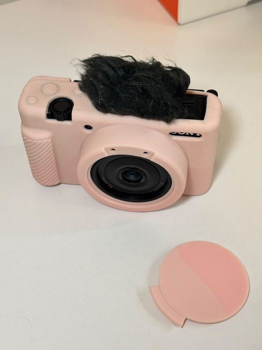 Sony ZV-1F - Como nova | Só alguns meses de uso + Acessórios extras